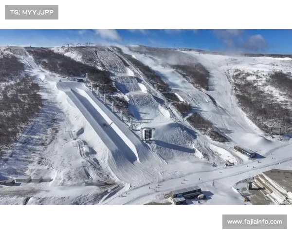 张家口密苑云顶乐园升级造雪系统，应对国际雪联高标准赛道要求